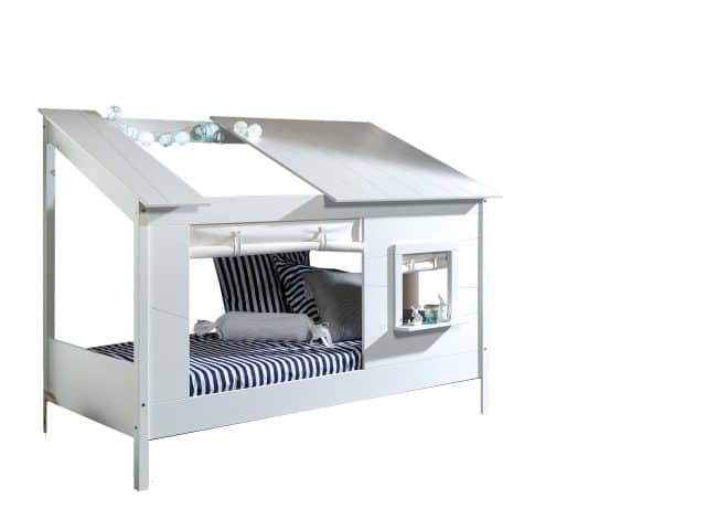 Deze Housebed Combinatie Bestaat Uit Een House Bed En Een Gordijn