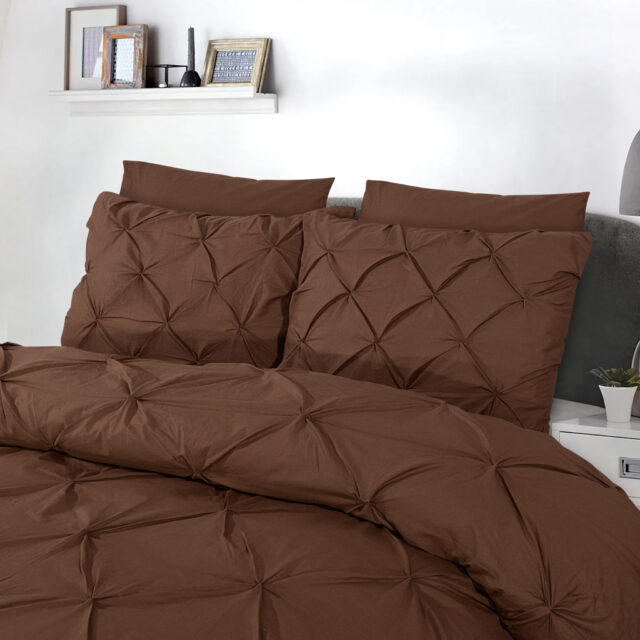 Salvador Bruin 240 X 220