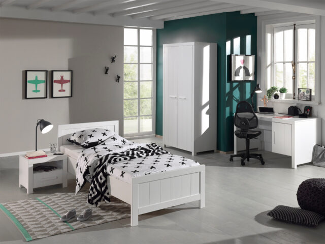 Deze Erik Combinatie In Wit Bestaat Uit Een Bed 90 X 200 Cm Met Bijpassend Nachtkastje Een 2 Deurs Kledingkast En Een Bureau