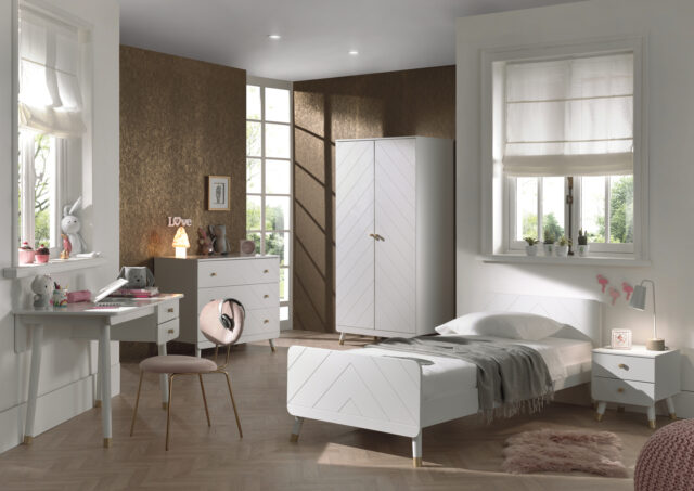 Deze Billy Combinatie Bestaat Uit Het Witte Billy Bed 90 X 200 Cm De Witte Nachttafel Het Bureau En De Commode