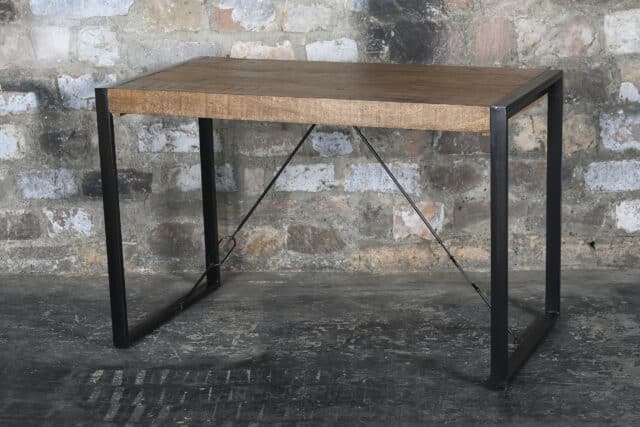 Nairobi Bartafel 140 Cm